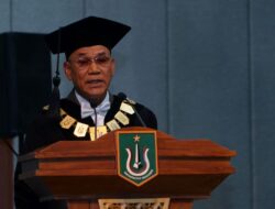 Lantik 1.242 Wisudawan, Rektor Unas Ingatkan Pentingnya Modal Soft Skill